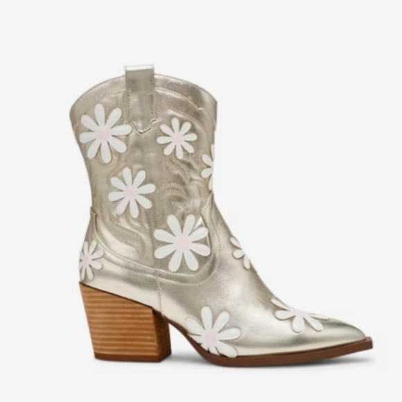 💛🔹️Betsey Johnson🔹️ Teddyy Gold Heeled Western Boots with Floral Design - Picture 5 of 7
